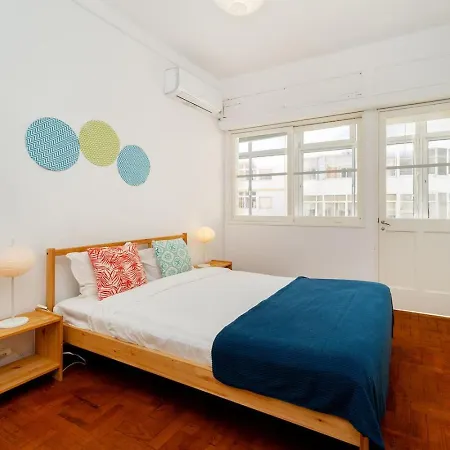 Apartment Sunny In *